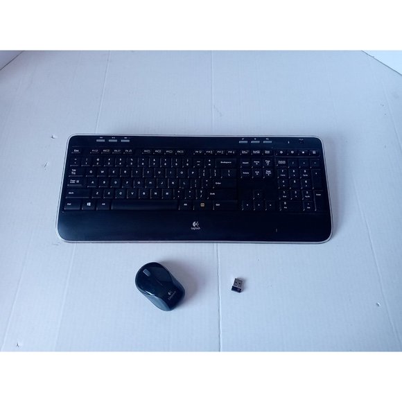 Logitech MK520 Advanced Wireless Keyboard & Mouse Combo K520 M187 Set - Picture 6 of 16